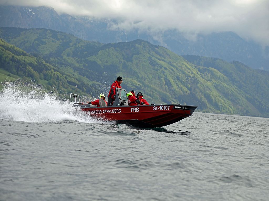 Ausbildung auf und unter dem Wasser